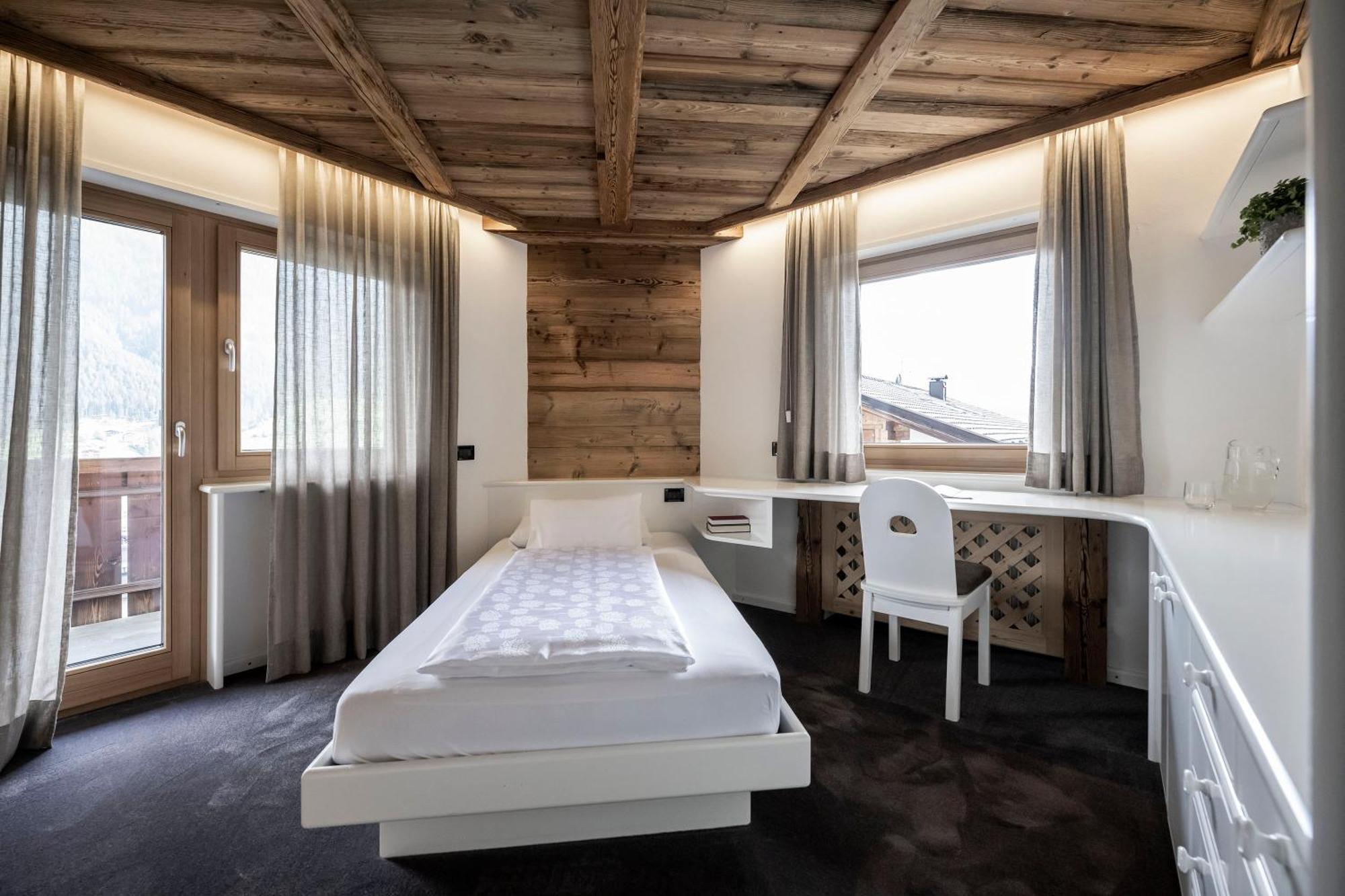 Residence Cesa Sassela Urtijëi Kamer foto